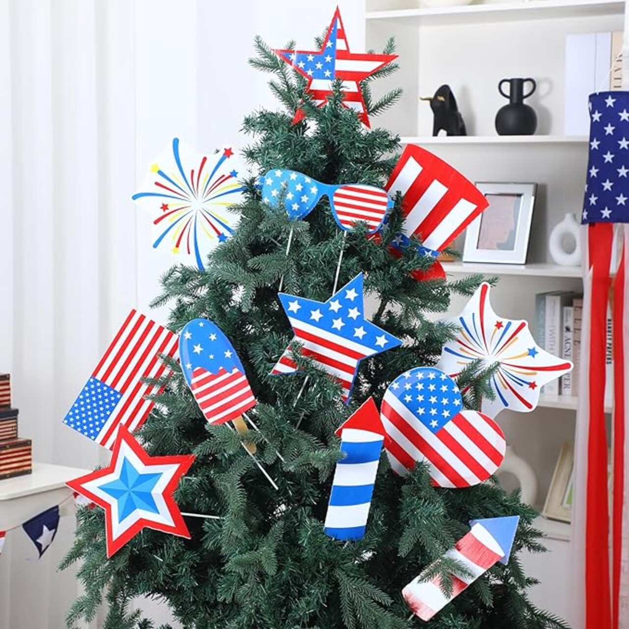 12 Pcs Large Memorial Day Patriotic Tree Ornaments 4th of July Yard Signs Red White Blue Hanging America Flag Ornaments Independence Labor Veterans Day Decorations for Party Tree Home Yard Outside